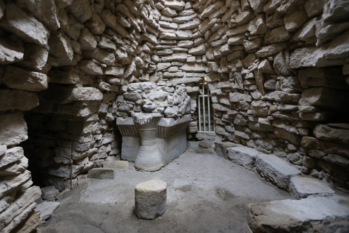 “Sardegna Isola Megalitica. Dai menhir ai nuraghi: storie di pietra nel cuore del Mediterraneo”