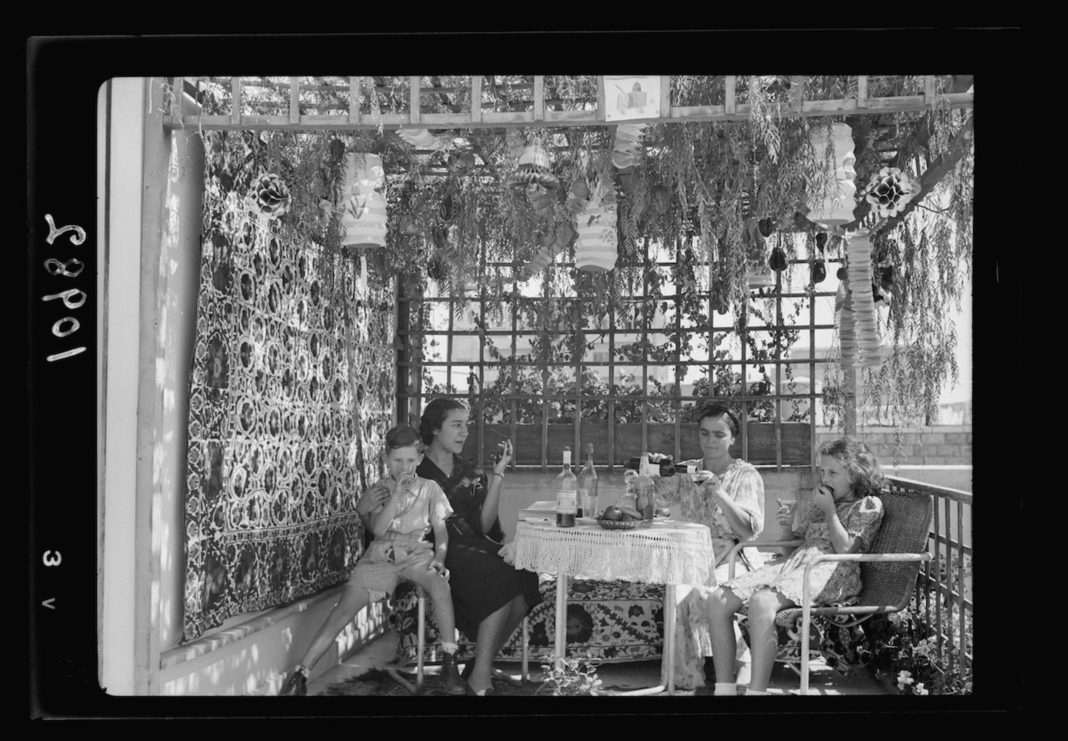 Festa di Sukkot - A tabernacle in a Jer. [i.e., Jerusalem] Quarter of European Jews. Rehavia, Mr. Bassam's flat Abstract/medium: G. Eric and Edith Matson Photograph Collection Physical