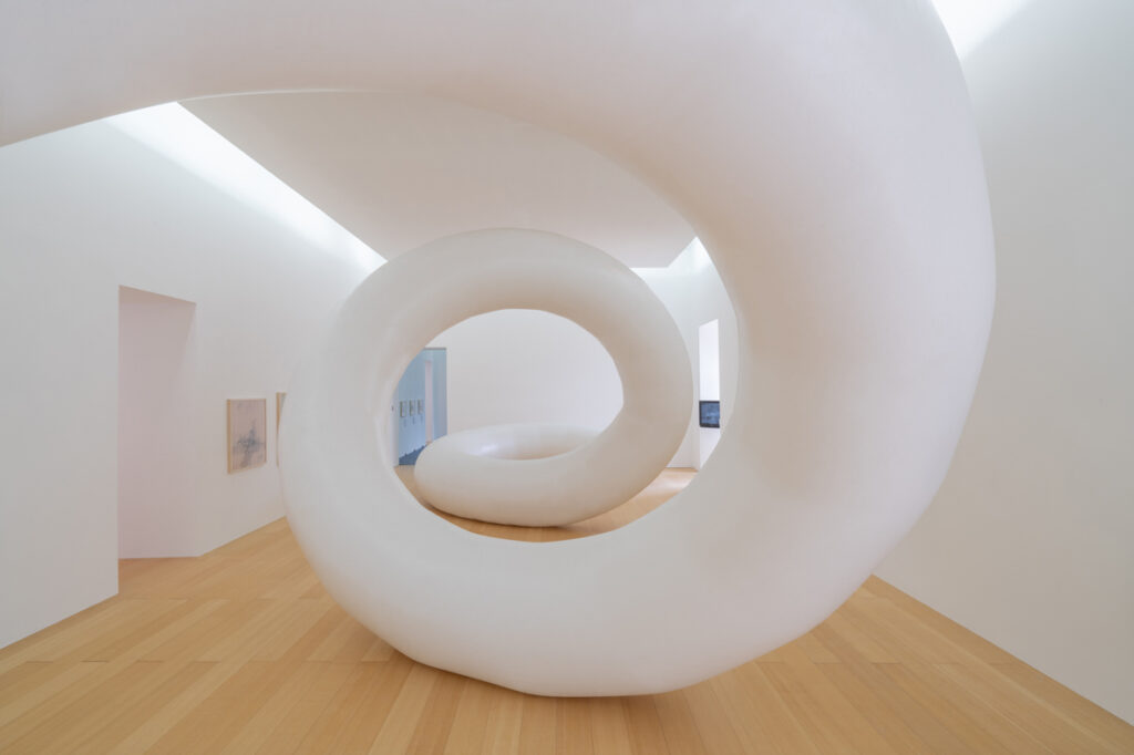 Il resto di niente, 2024, Madre museum, Napoli, Italia; Courtesy l’artista e ChertLüdde, Berlino; Photo credit Agnese Bedini and Alessandro Saletta, DSL STUDIO