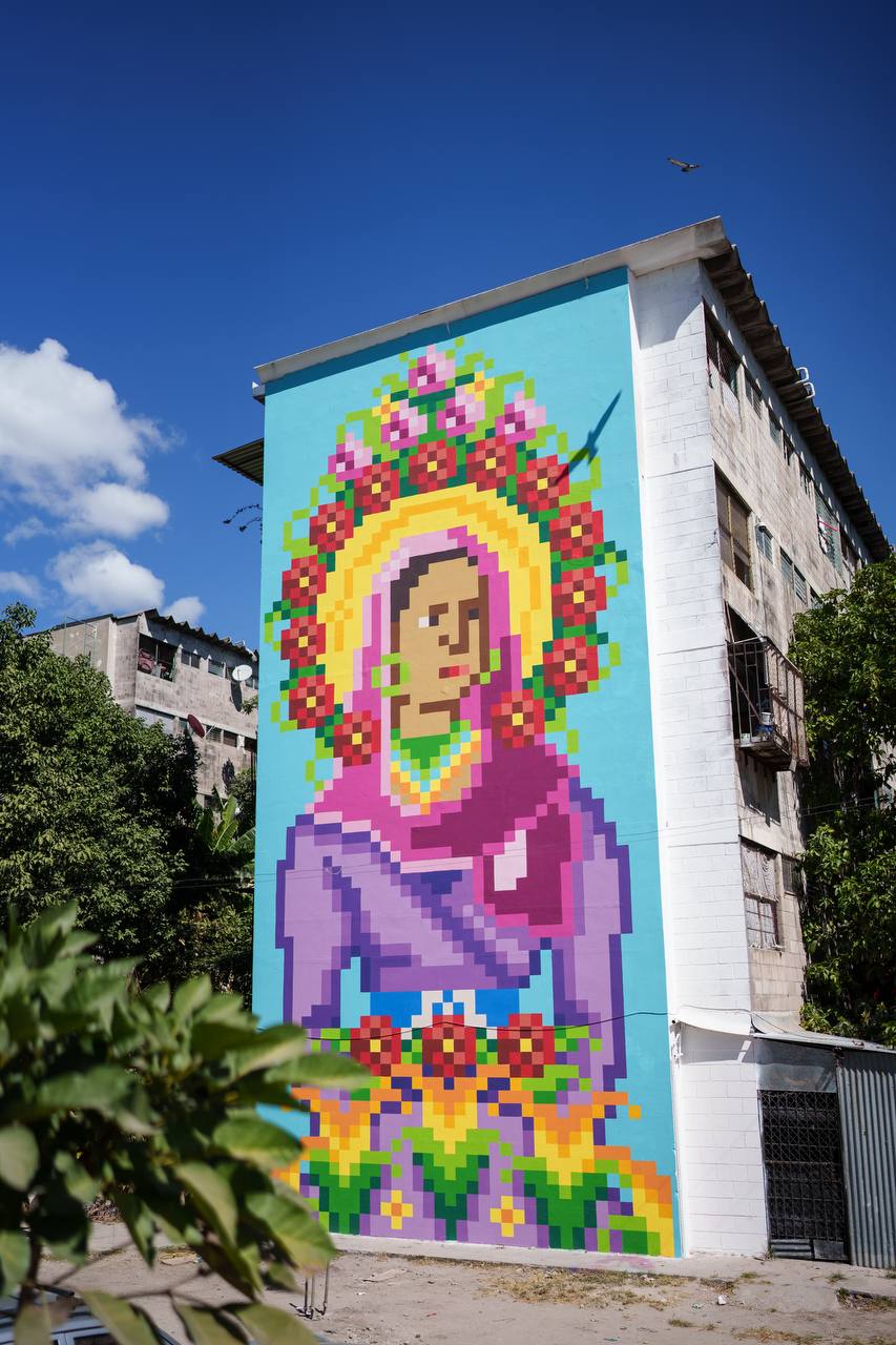 Senora de la Paz, San Salvador