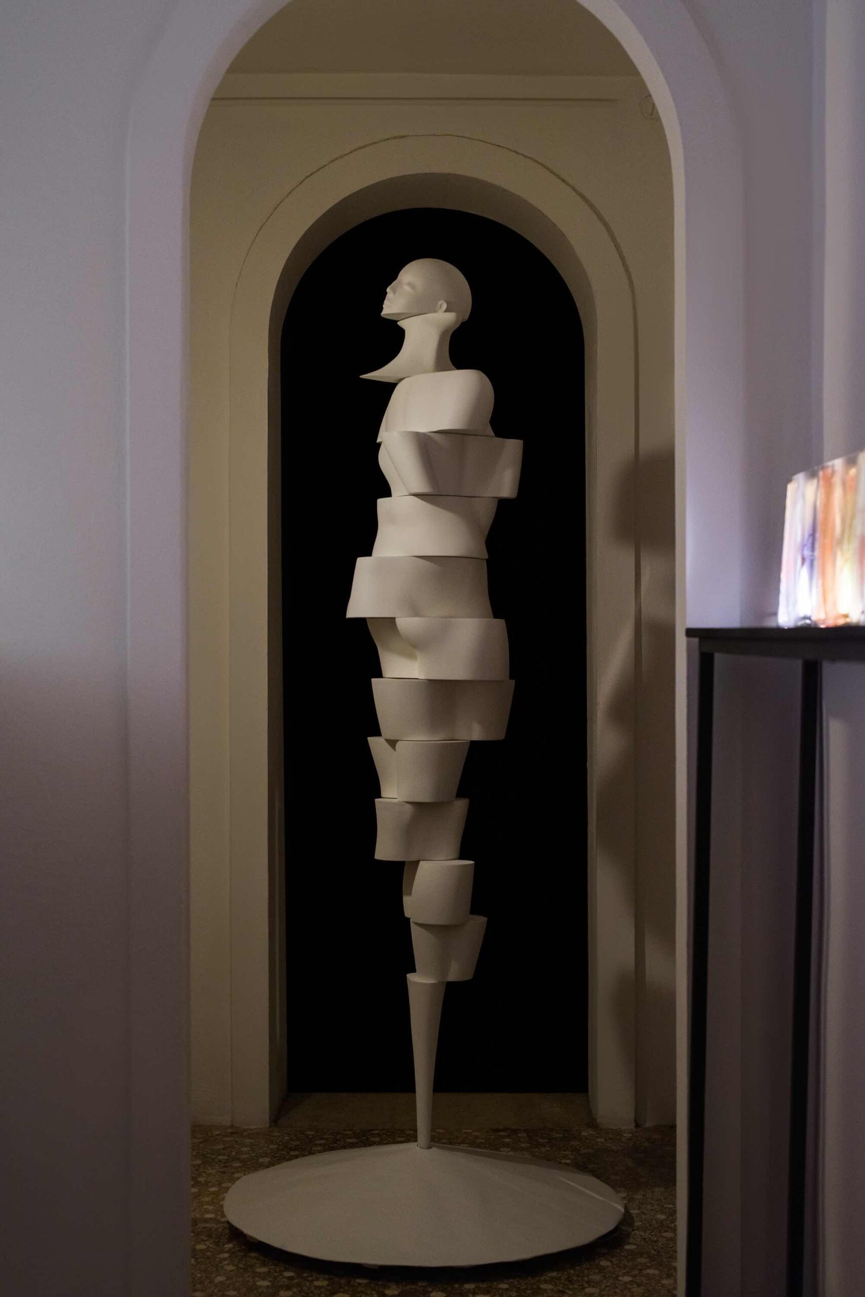 Tamara Kvesitadze  - Palazzo_Bragadin- @adrienthibault